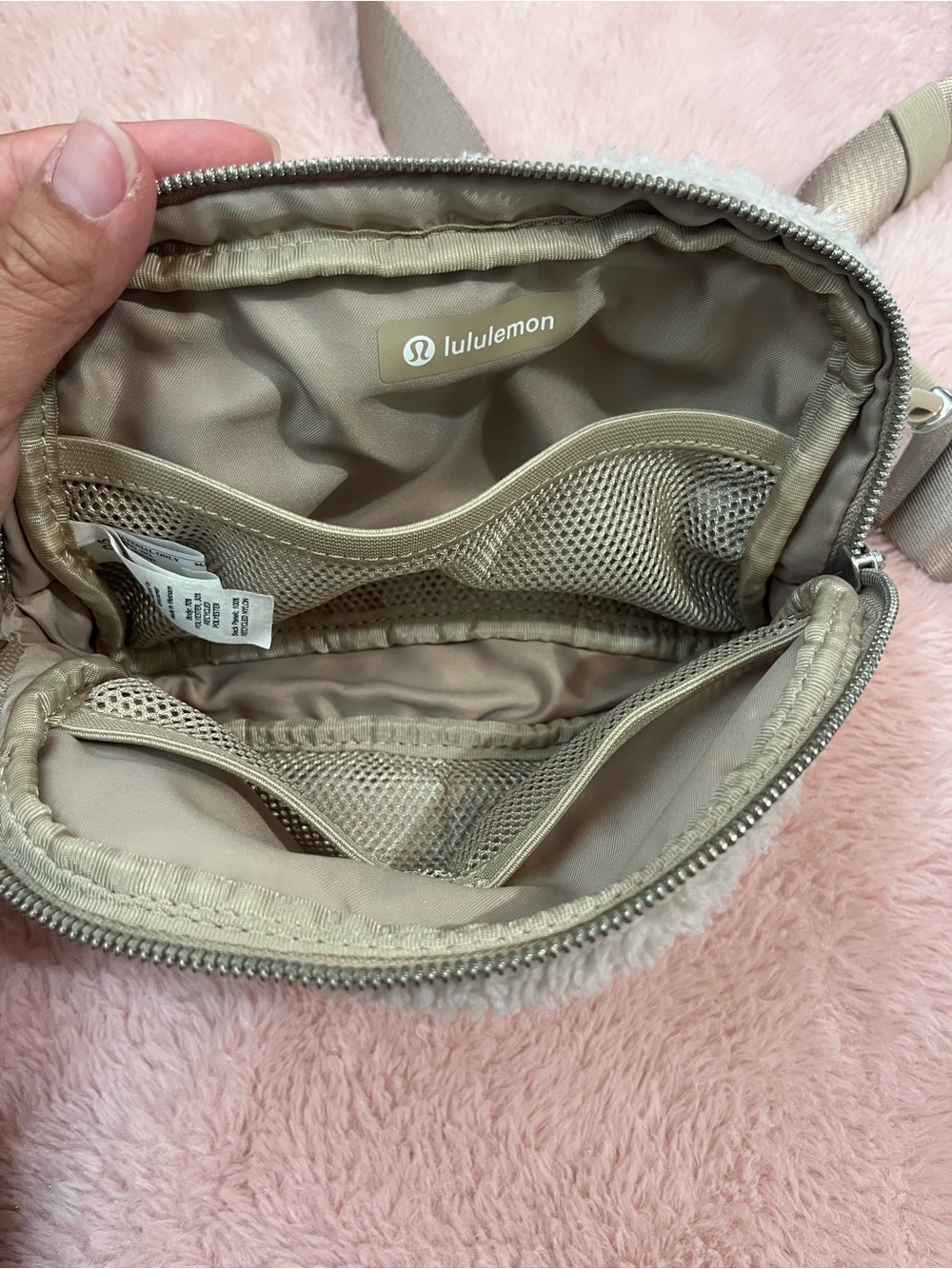 Lululemon Athletica Everywhere Belt Bag - Picture 6 of 14